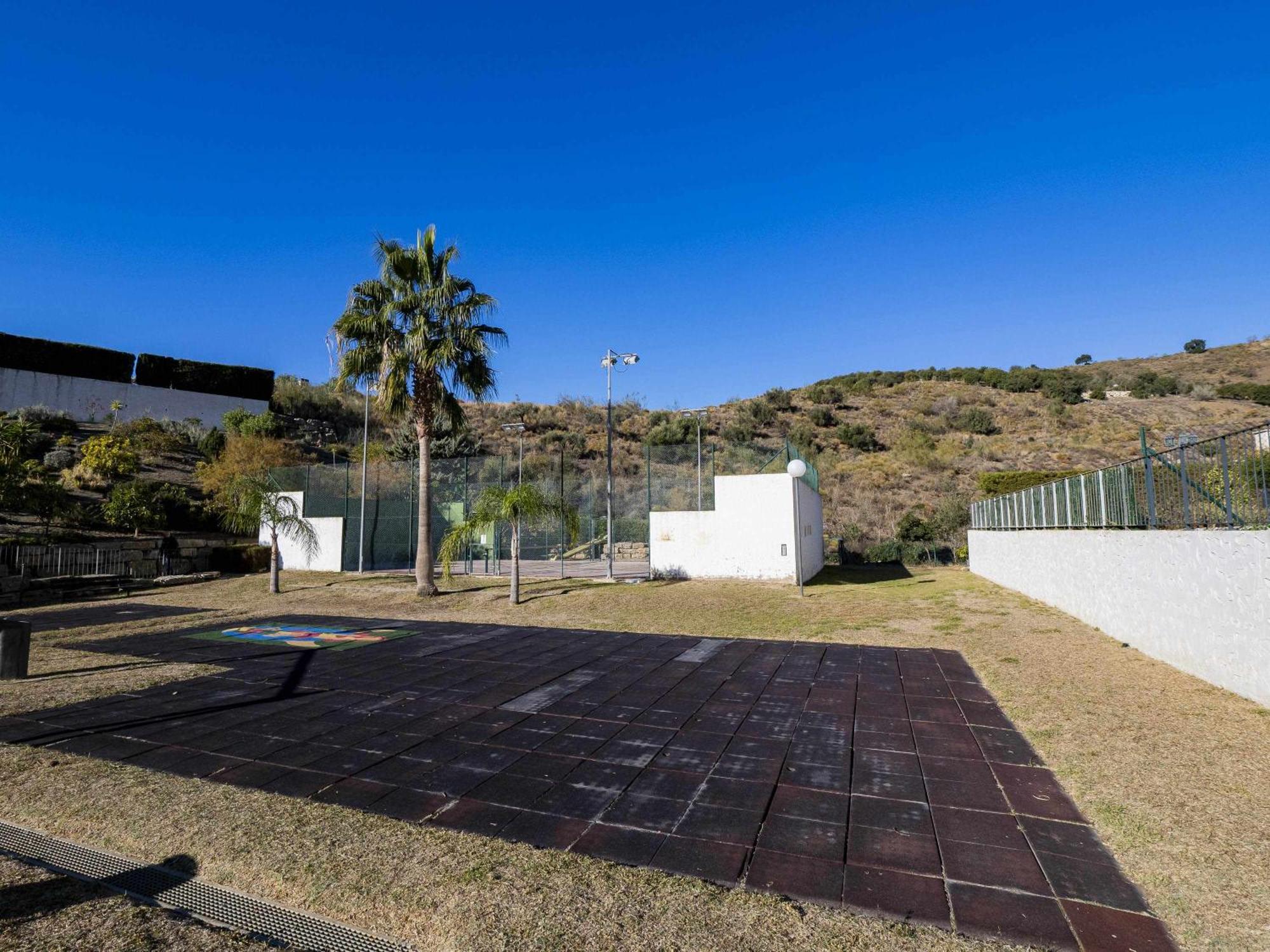 Atico Con Vistas Al Mar Piscina Y Parking Appartement Málaga Buitenkant foto