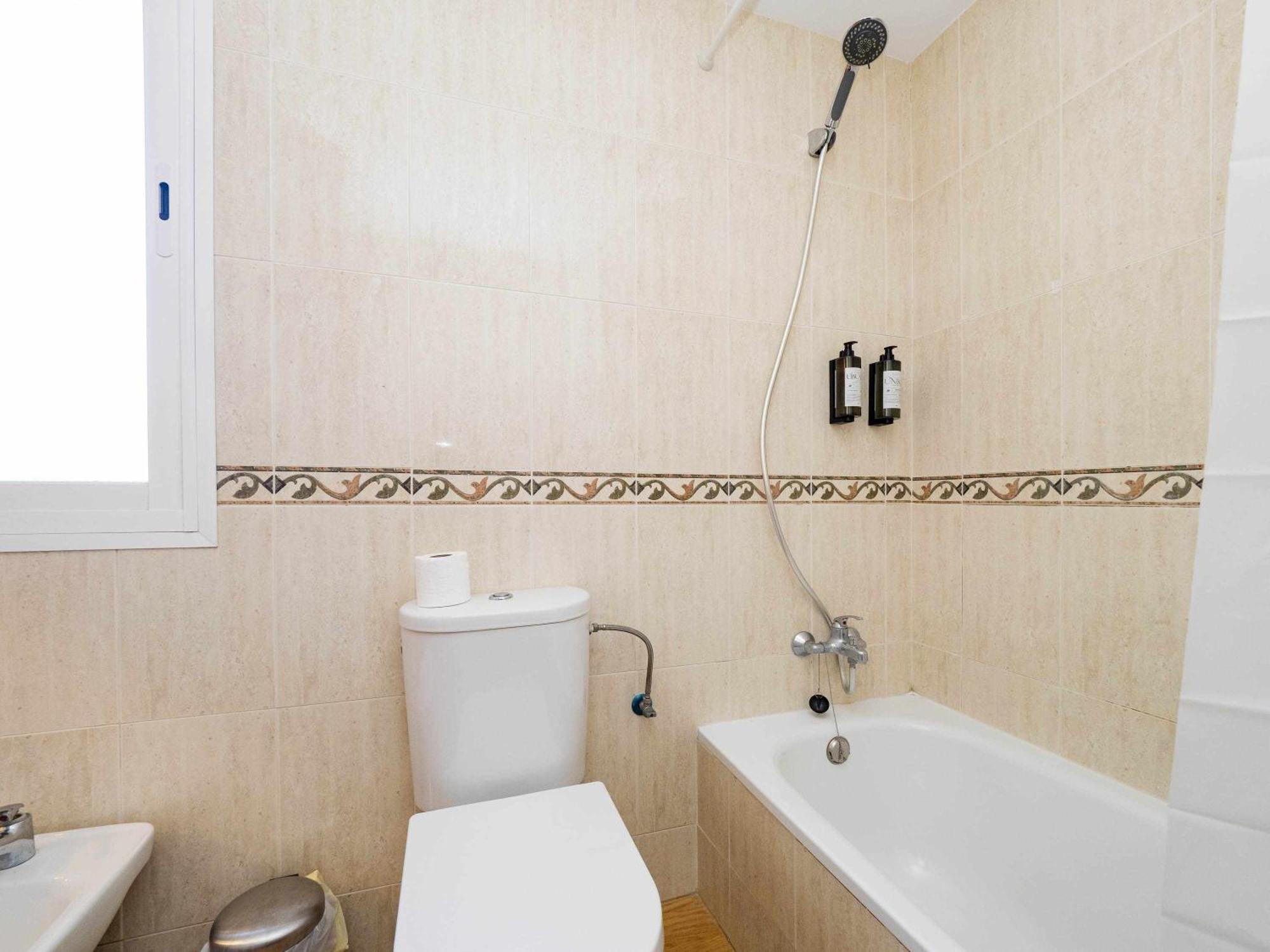 Atico Con Vistas Al Mar Piscina Y Parking Appartement Málaga Buitenkant foto