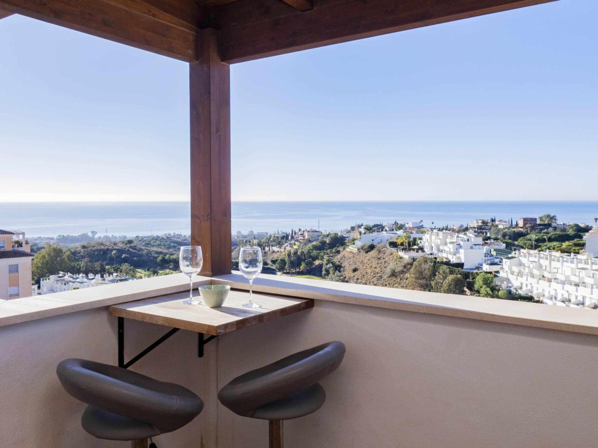 Atico Con Vistas Al Mar Piscina Y Parking Appartement Málaga Buitenkant foto